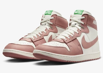 Der Nike Air Ship Rust Pink von schräg außen