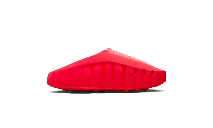 Nike Mind 001 Solar Red