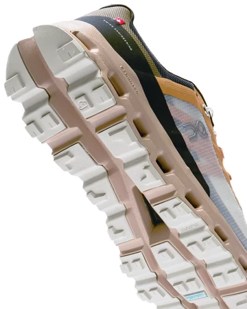 On Running Cloudvista Sand Dune Detail Sohle