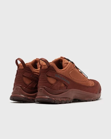 Jeong Li Xa x Salomon Pro 3D Pack