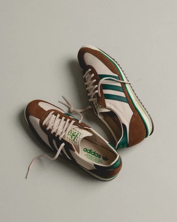 Der adidas SL 72 Linen abgelichtet von Asphaltgold