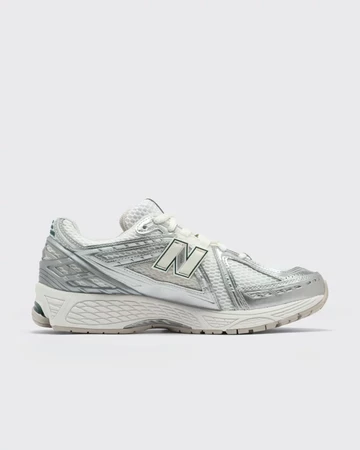 New Balance 1906R Beige Silver Metallic