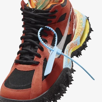 Off White Nike Air Terra Forma Mantra Orange Detail Mittelfuß