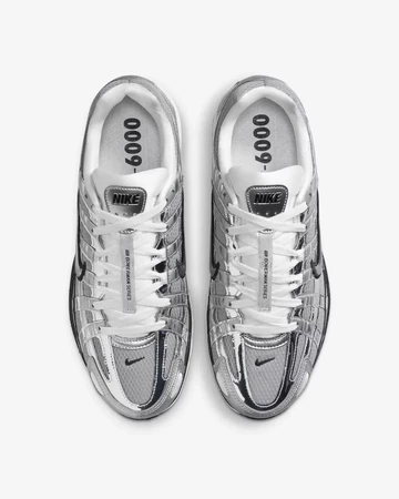 Nike P-6000 Metallic Silver Sail von Oben