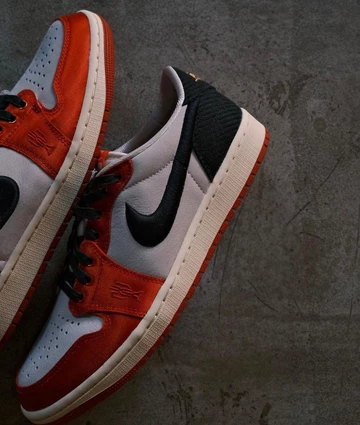 Trophy Room Jordan 1 Low OG Away - Home Colorway (2)