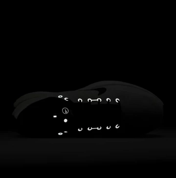 Nike Lunar Roam White Silver Protektoren von oben