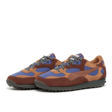 KIDSUPER x Puma Easy Rider Pack schräg frontal