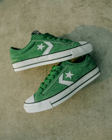 Der Converse Star Player 76 von oben