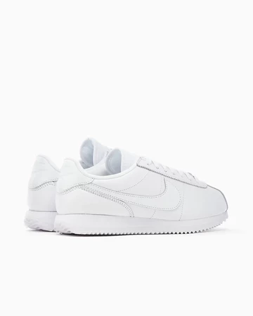 Nike Cortez Triple White von hinten