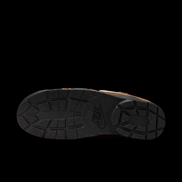 Stussy x Nike Baltoro Light British Tan Sohle