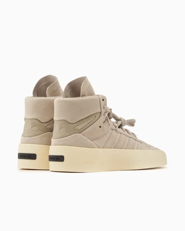 Fear of God Athletics adidas 86 Hi Sesame Paar seitlich von Hinten