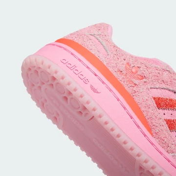 The Grinch adidas Forum Low Pink Ferse