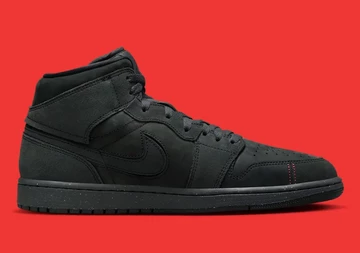 Jordan 1 Mid Monochrome Black innen
