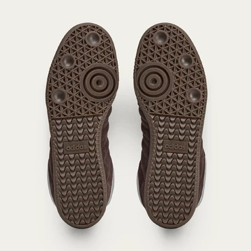 Dingyun Zhang x adidas Samba Black Paar Sohle