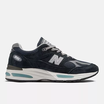 New Balance 991v2 Dark Navy außen