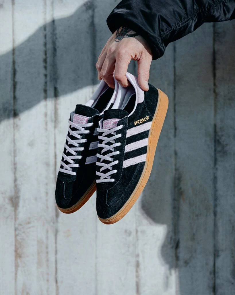 靴 Handball Spezial \"Core Black/Clear Pink Women's Adidas Handball Spezial 