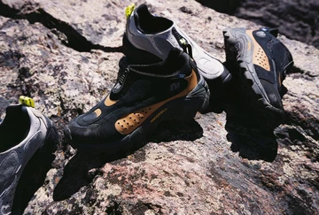 Nicole McLaughlin Merrell Moc Speed Streak Evo - Black/Amber - Lookbook