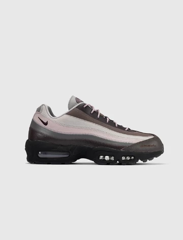 A Ma Maniére x Nike Air Max 95 While You Were Sleeping Außenseite