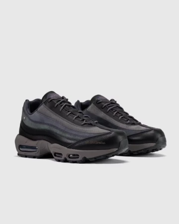 A Ma Maniére x Nike Air Max 95 Hand Wash Cold schräg