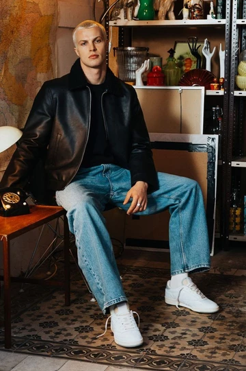 solebox Reebok Club C 85 Vintage Lookbook Model On Feet