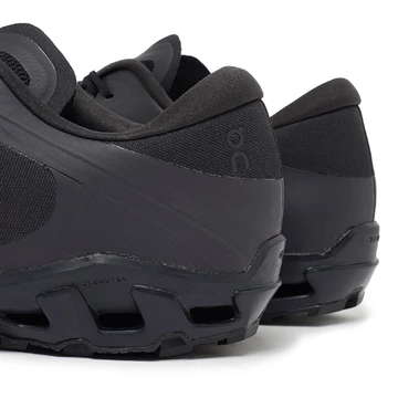 Post Archive Faction x ON Cloudventure Peak Pack Detailbild