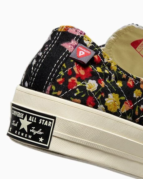 Converse Upcycled Floral Chuck 70 A04617C / A04618C | Dead Stock