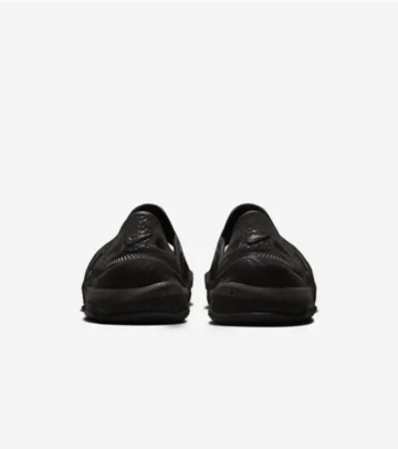 Nike ISPA Universal Black Ferse