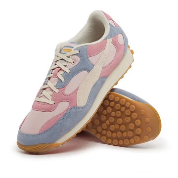 KIDSUPER x Puma Easy Rider Pack schräg