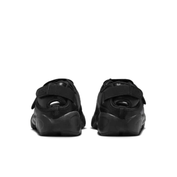 Nike Air Rift Black von hinten