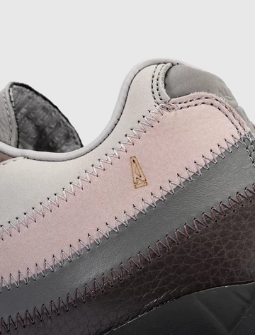 A Ma Maniére x Nike Air Max 95 While You Were Sleeping Upper Details