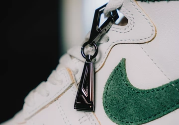 A Ma Maniere Nike Air Ship Green Stone Lookbook Detail Anhänger