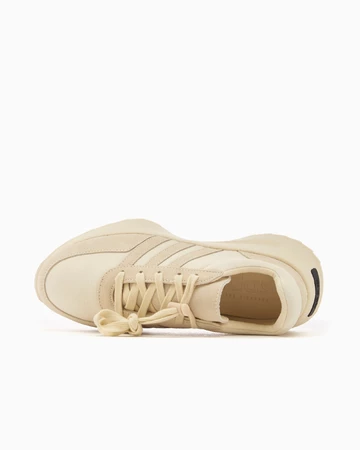 Fear of God Athletics adidas Los Angeles Pale Yellow von Oben