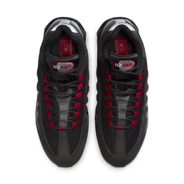 Liverpool FC x Nike Air Max 95 City Pack Paar von oben