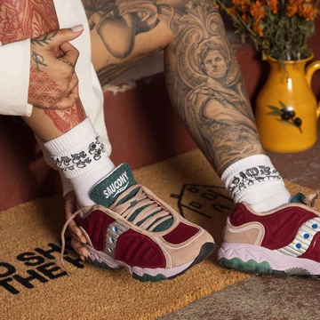 Jae Tips x Saucony Matrix No Shoes In The House am Fuß