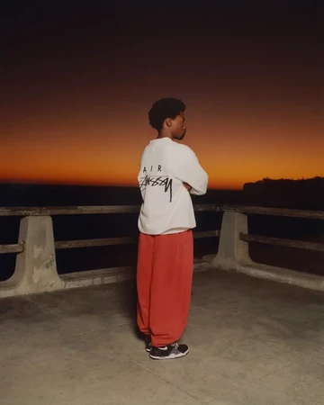 Stussy x Nike Apparel Kollektion FW23 - Lookbook Shooting von Stüssy