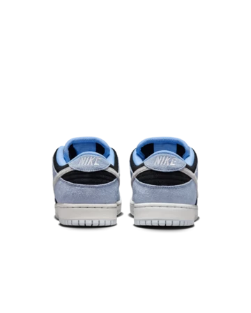 Nike SB Dunk Low Aluminum von hinten