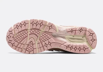 New Balance 1906 Lunar New Year Shell Pink Sohle