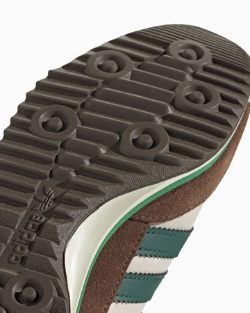 Die Sohle des adidas SL 72 Linen