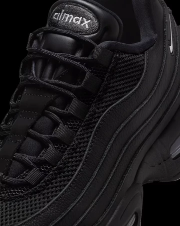 Nike Air Max 95 OG Jewel Swoosh Upper Details