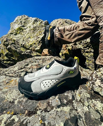 Nicole McLaughlin Merrell Moc Speed Streak Evo - Birch/Hiviz - Lookbook (1)