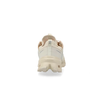 On Running Cloudultra 2 PO Dew von Hinten