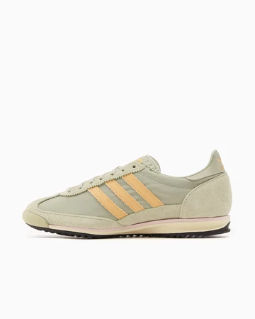 Die innenseite des adidas SL 72 Gentle Green