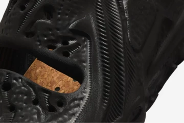 Nike ISPA Universal Black Detail