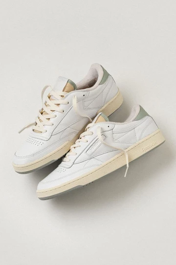 solebox Reebok Club C 85 Vintage Paar