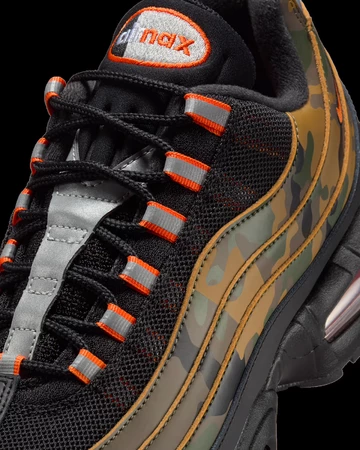 Nike Air Max 95 Camouflage Upper Details