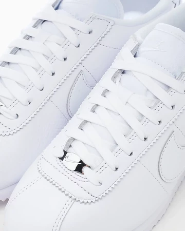 Nike Cortez Triple White Details