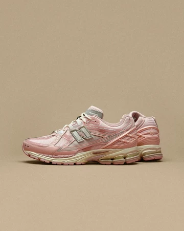 New Balance 1906 Lunar New Year Shell Pink Motion