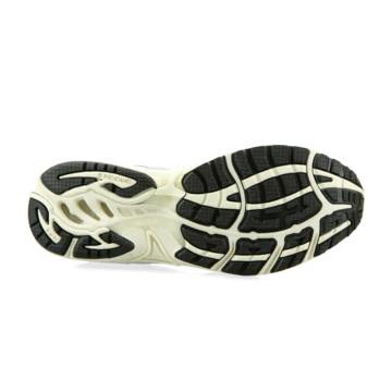 Brooks Adrenaline GTS 4 Coconut Milk