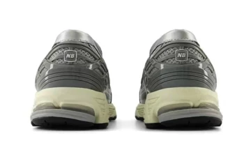 New Balance 1906L Grey Silver Paar von hinten
