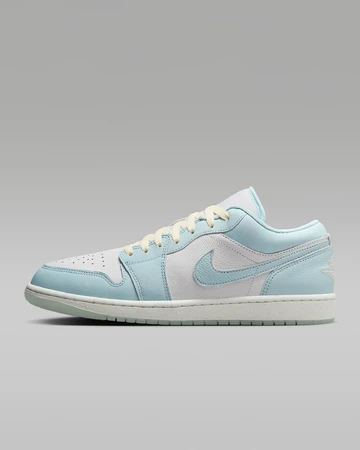 Jordan 1 Low Glacier Blue Summit White Außenseite